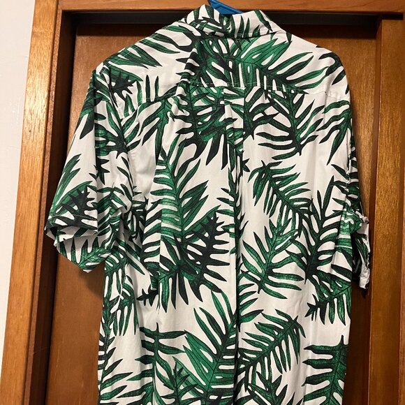 Kahulaleʻa Menʻs Aloha Shirt White Green Lauae - Picture 2 of 3